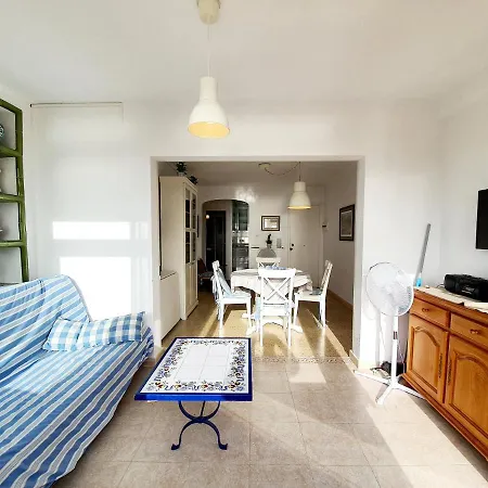 Esther Apartment